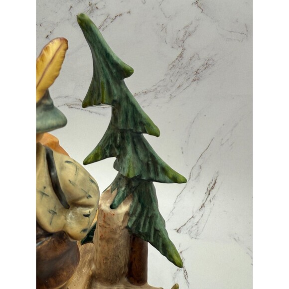 Hummel Goebel On Our Way HUM 472 TMK 7 Century Collection 8.5” Tall, mint - Picture 13 of 16